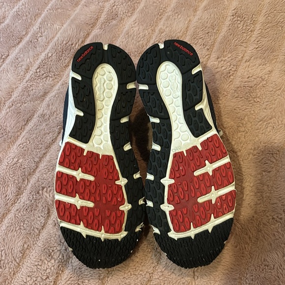 New Balance Blue Sneakers Men’s size 10 - Picture 4 of 8